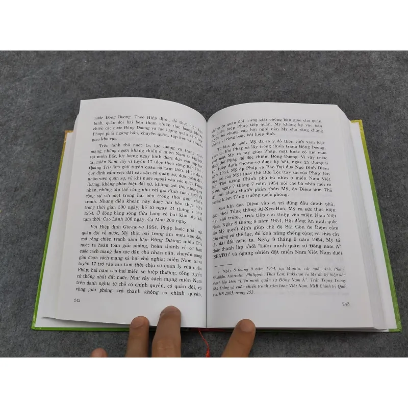 LỊCH SỬ ĐẢNG BỘ QUÂN KHU 9 (1947 - 2007) TẬP I (1947 - 1975) 936753