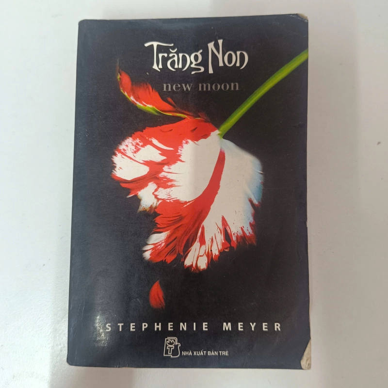 Trăng non - New moon - Stephenie Meyer 543605