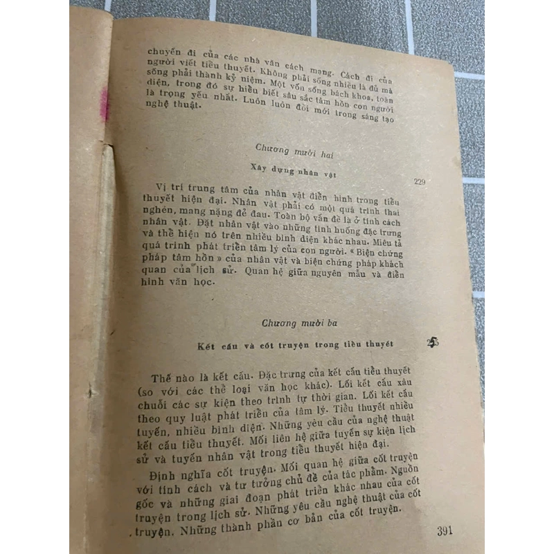 tiểu thuyết Việt Nam hiện đại - Phan Cự Đệ, 1974;1975- 452548