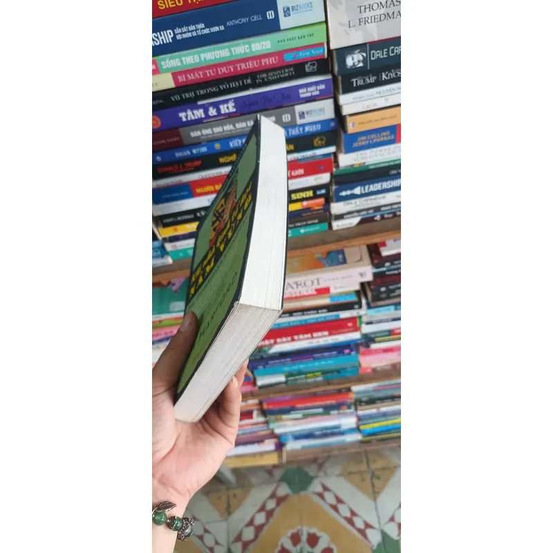 Khi các nhà kinh tế học nằm vùng - Tim Harford 596501