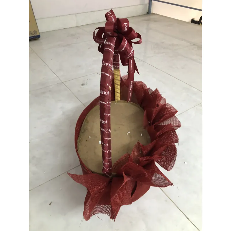 Giỏ quà (giỏ đựng đồ lễ) đã được trang trí sẵn ( lớn ) 975348