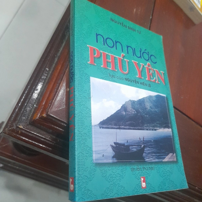 Nguyễn Đình Tư - NON NƯỚC PHÚ YÊN (Tựa của Nguyễn Hiến Lê) 466455