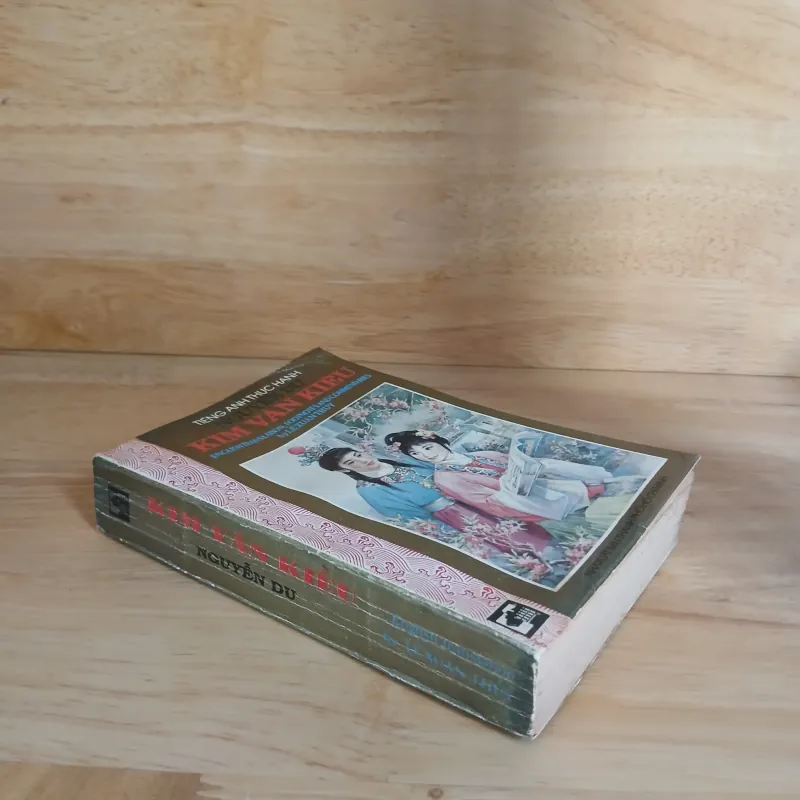 Nguyễn Du - Kim Vân Kiều (Lê Xuân Thủy dịch Tiếng Anh) 1001359