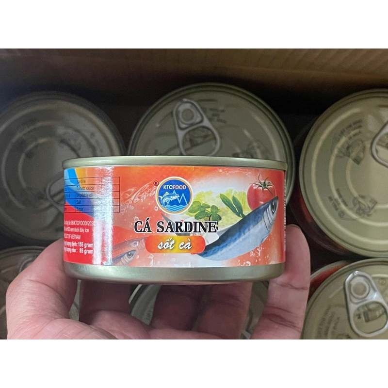 PASS LẠI 12 LON CÁ HỘP SARDINES SỐT CÀ MỚI SẢN XUẤT 452160