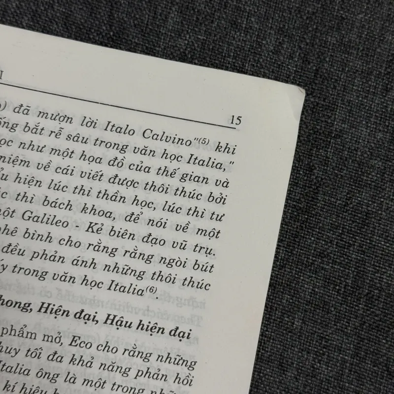 Đi tìm sự thật biết cười - Umberto Eco 784126