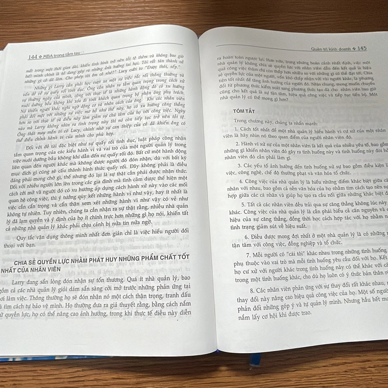 MBA trong tầm tay chủ đề quản trị kinh doanh Allan R. Cohen 357282