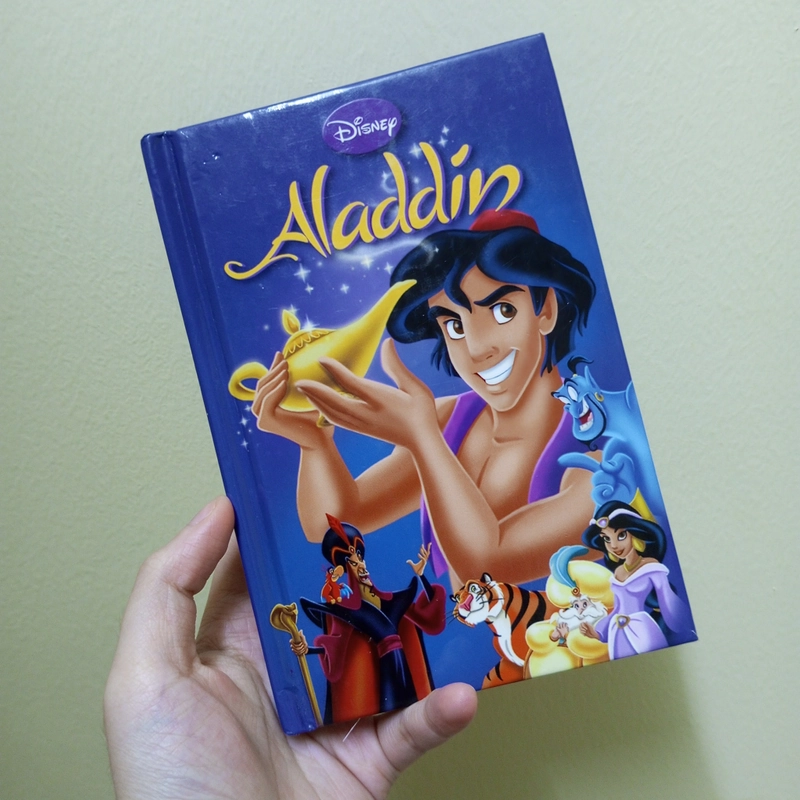 [Ngoại văn] Aladdin Truyện tranh Tiếng Anh Trẻ em Aladdin 548710