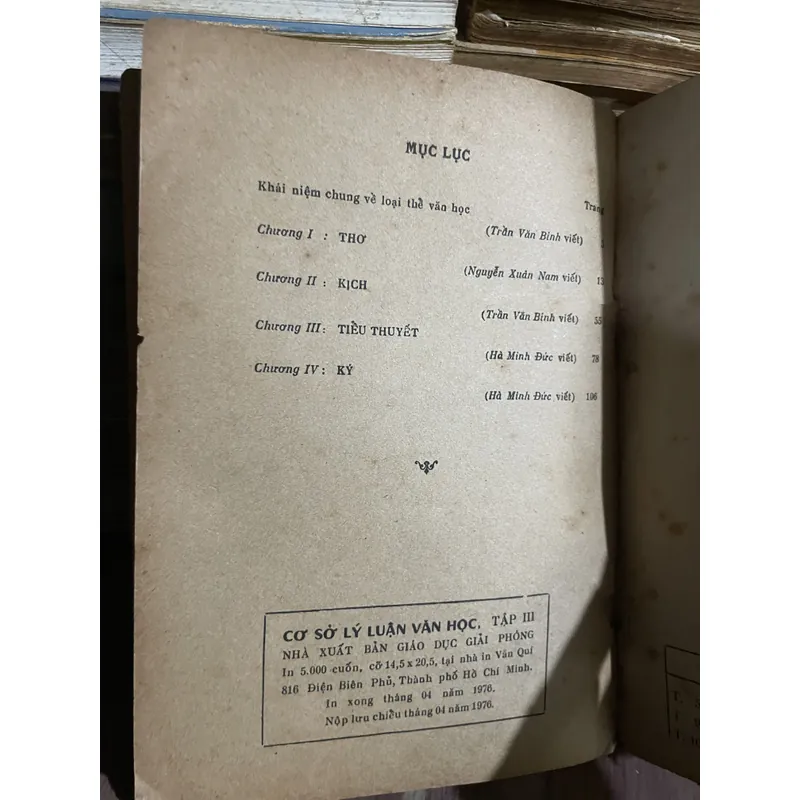 Cơ sở  lý luận văn học - thể loại văn học 737720