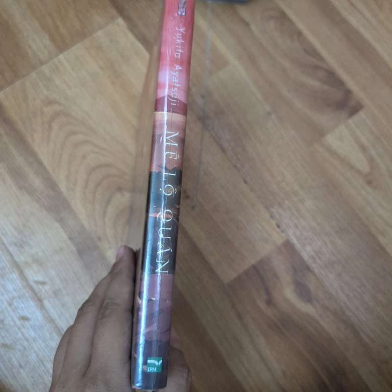 Mê lộ quán - Yukito Ayatsuji 531047