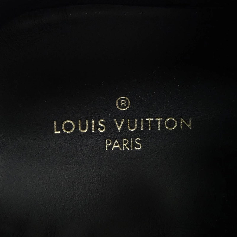 Giày thể thao LOUIS VUITTON - Hàng hiệu Chính hãng 907235