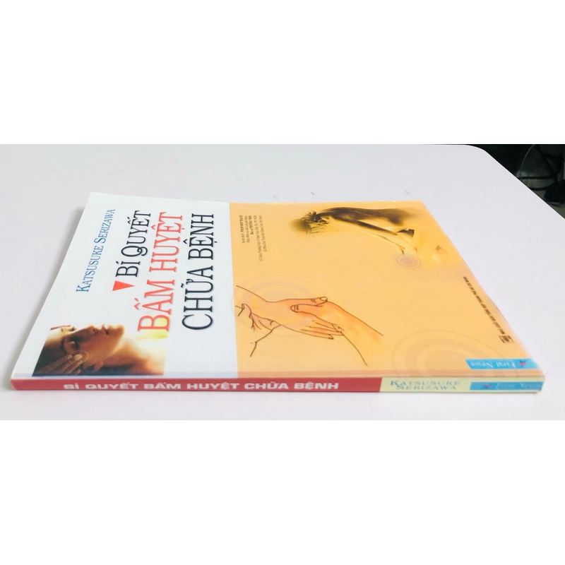 BÍ QUYẾT BẤM HUYỆT CHỮA BỆNH  458104