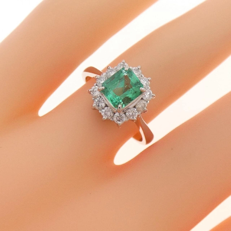 Nhẫn Emerald PT900 0.78CT - Hàng hiệu Chính hãng 850301