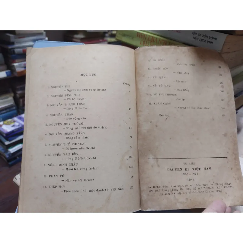 sách: Tư liệu truyện ký Việt Nam (1955 – 1975) – Trọn bộ 2 tập (A1) 572851