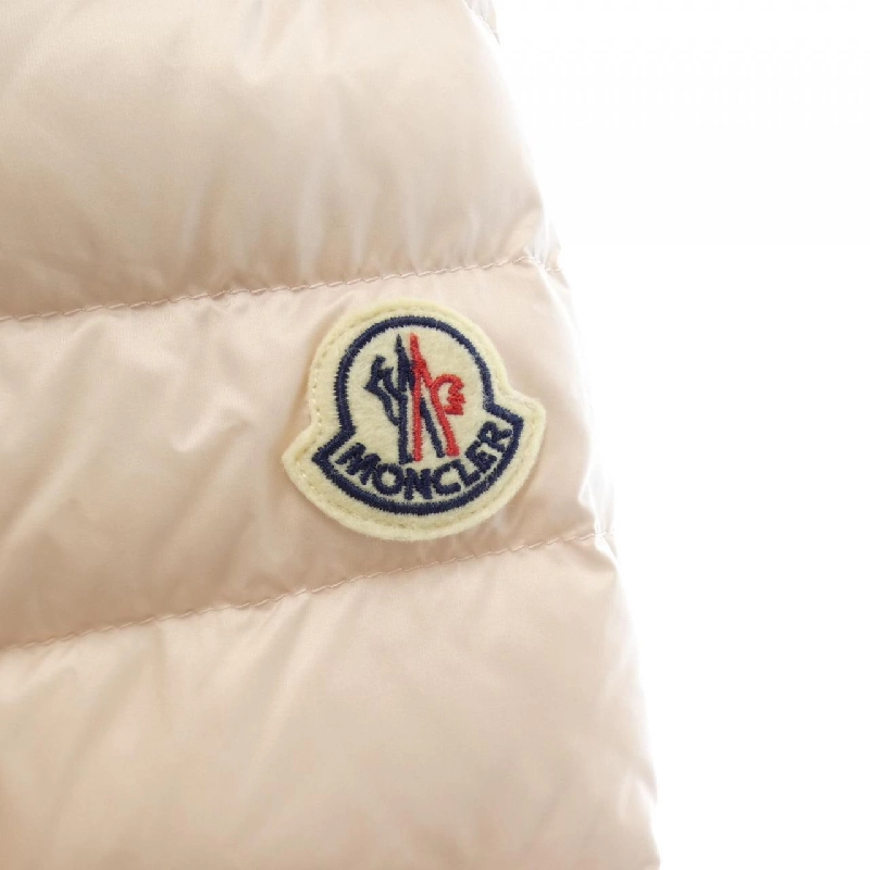 【Sản phẩm mới】Áo khoác lông vũ MONCLER 637094