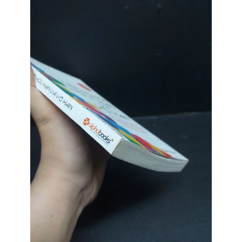 Trò chơi hữu hạn và vô hạn mới 90% 2015 HCM0107 James P. Carse KỸ NĂNG 362090