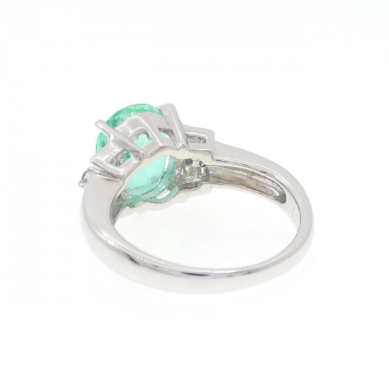 Nhẫn Emerald PT900 2.29CT 670602