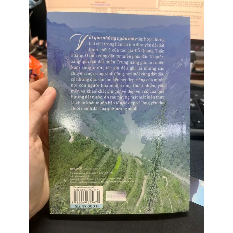 Vắt qua những ngàn mây 787588
