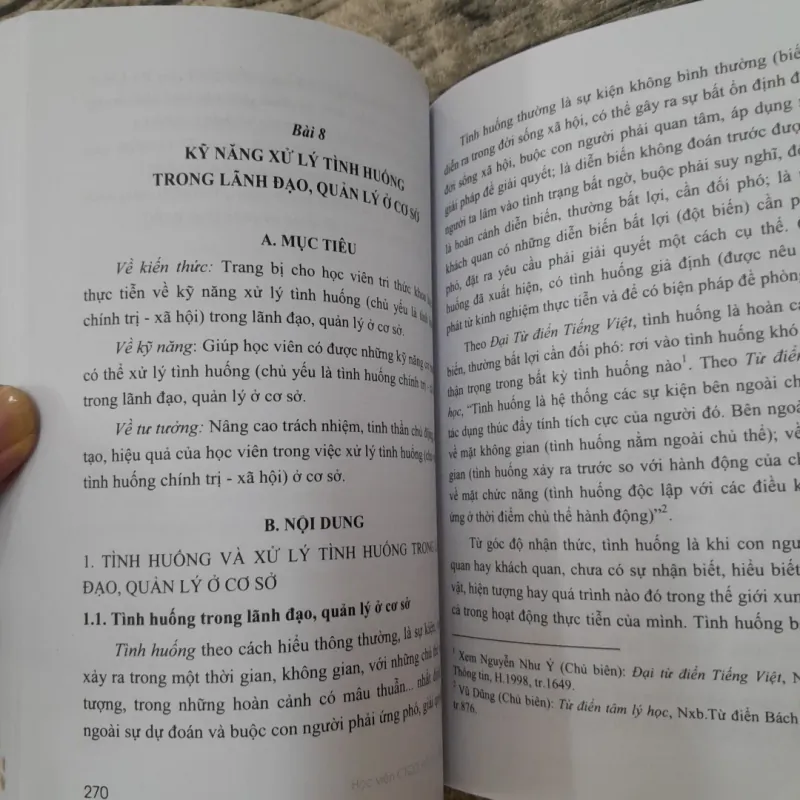 Giáo trình KỸ NĂNG LÃNH ĐẠO, QUẢN LÝ - Trung cấp LLCT. HỌC VIỆN CTQG HCM 759539