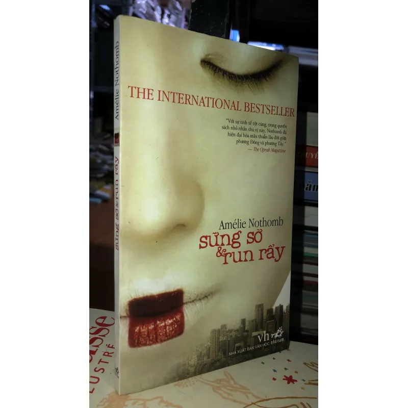 Sững sờ và run rẩy  752101