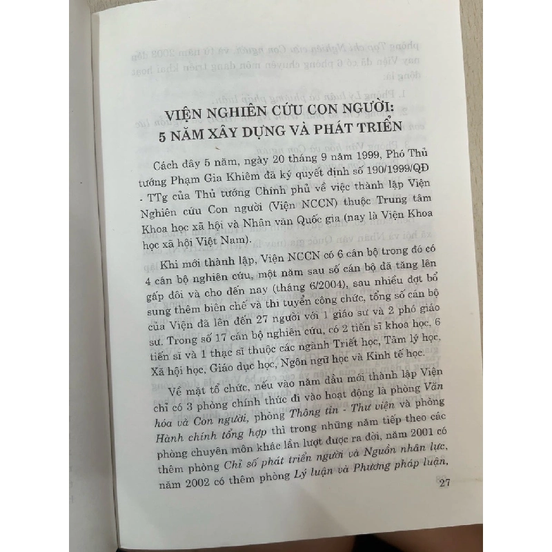 Nghiên cứu con người và nguồn nhân lực - GS,VS. Phạm Minh Hạc 737918