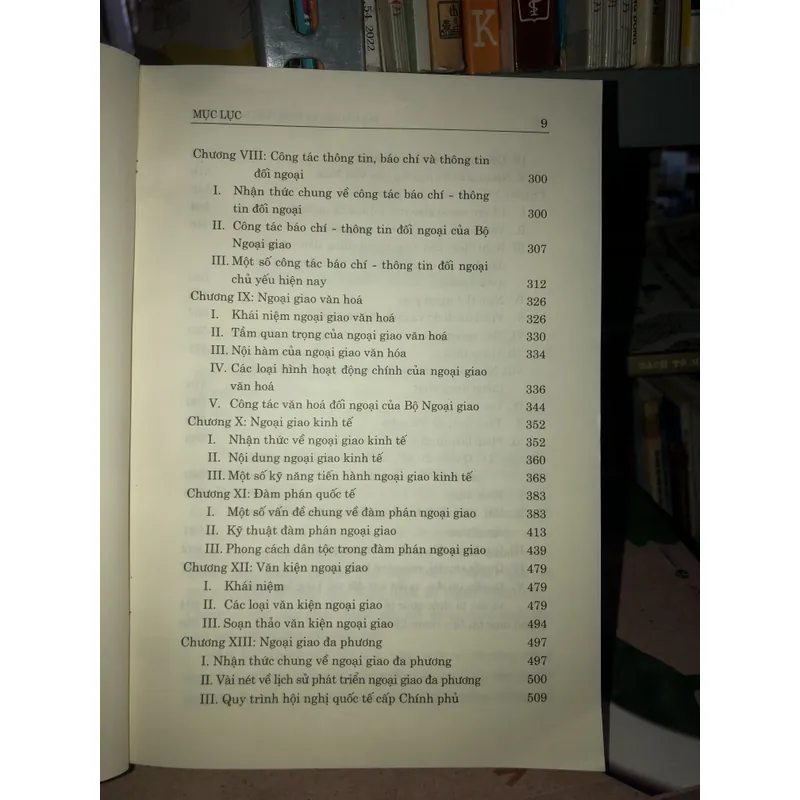 Ngoại giao và công tác ngoại giao - GS. TS. Vũ Dương Huân 681328