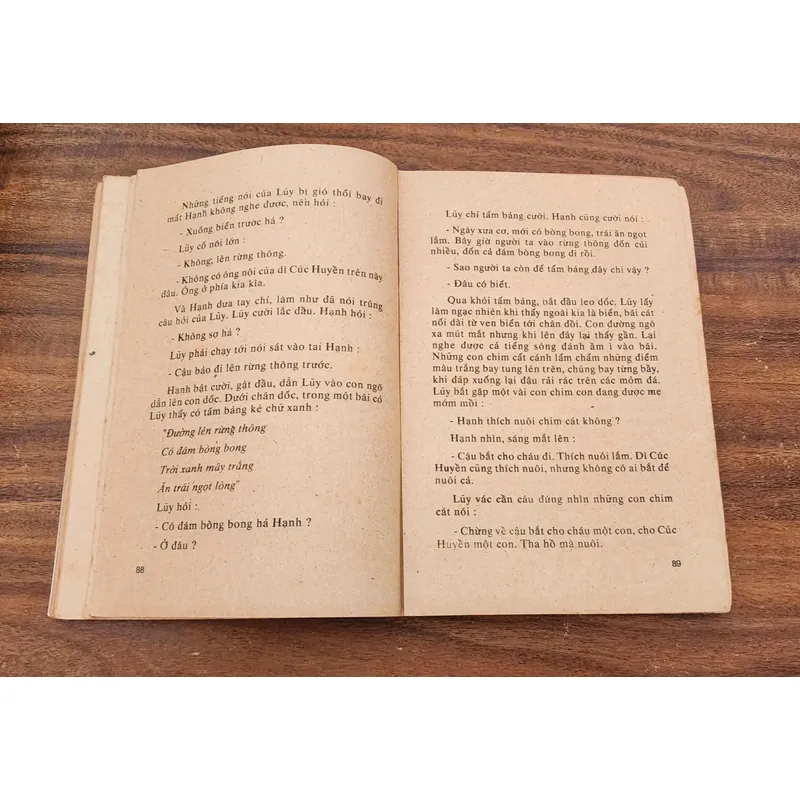 HUYỀN XƯA - Từ Kế Tường (214 trang) 731622