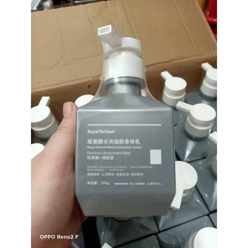 Kem Ủ Kích Trắng Body Royal Retinol B22 The Matrix Retinol 1.5% 200g Mẫu Mới 562003