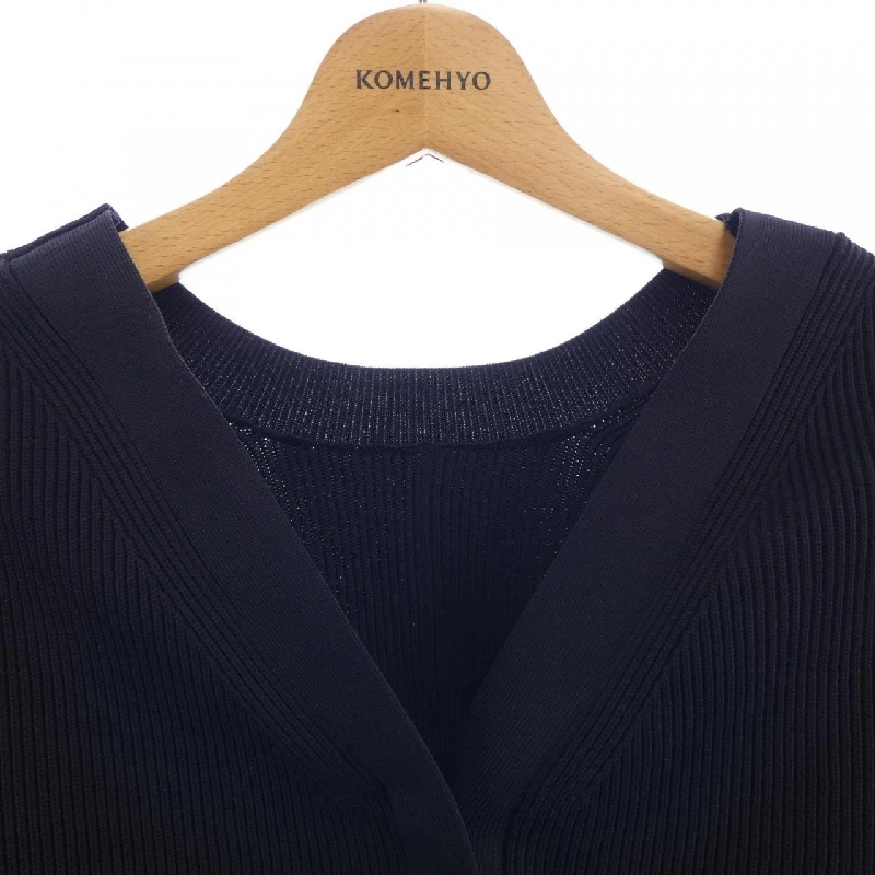 MOGA Cardigan - Hàng hiệu Authentic 815026