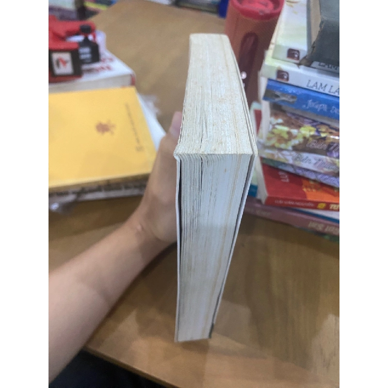 Đi ra từ bóng tối - Dave Pelzer 546348