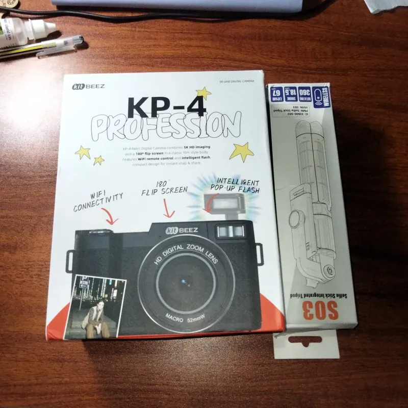 máy ảnh KP4 mới mua chưa dùng muốn pass lại vì k sử dụng nhiều đến máy ảnh có đồ tặng kèm 674132
