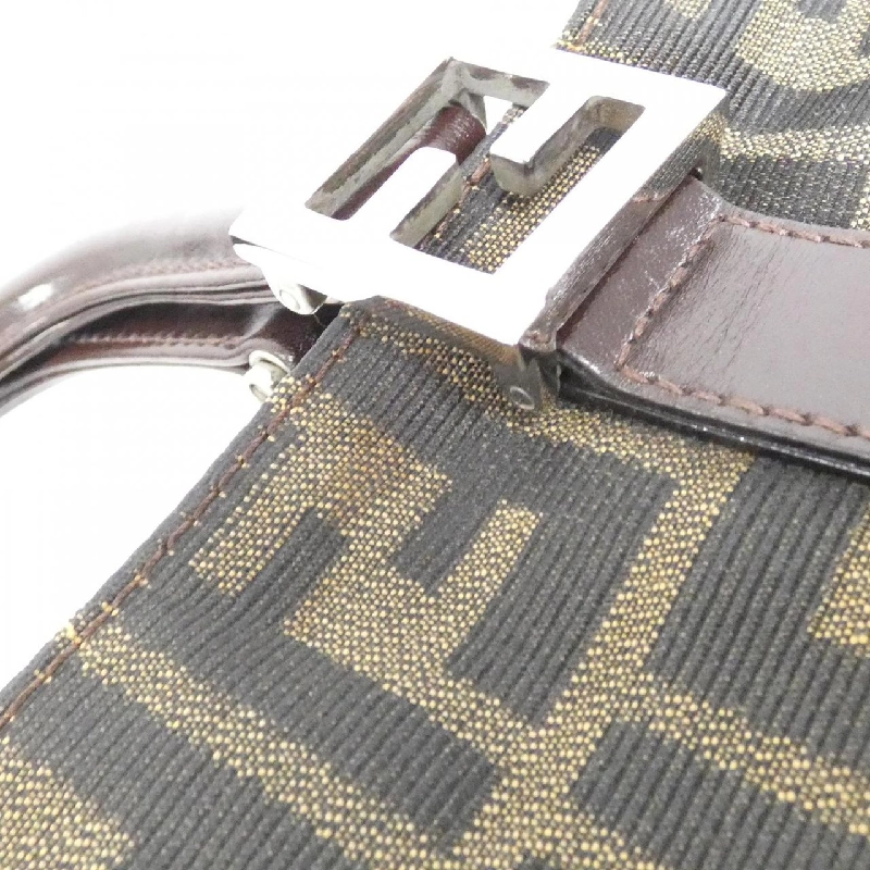 【Cổ điển】Túi Fendi 26329 619341