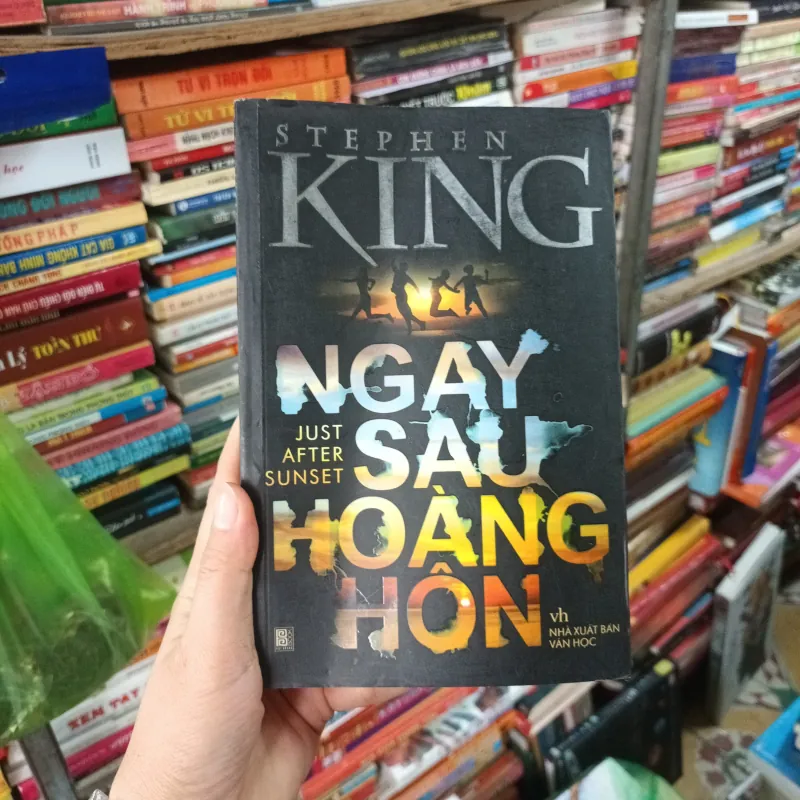 Ngay Sau Hoàng Hôn - Stephen King 799616