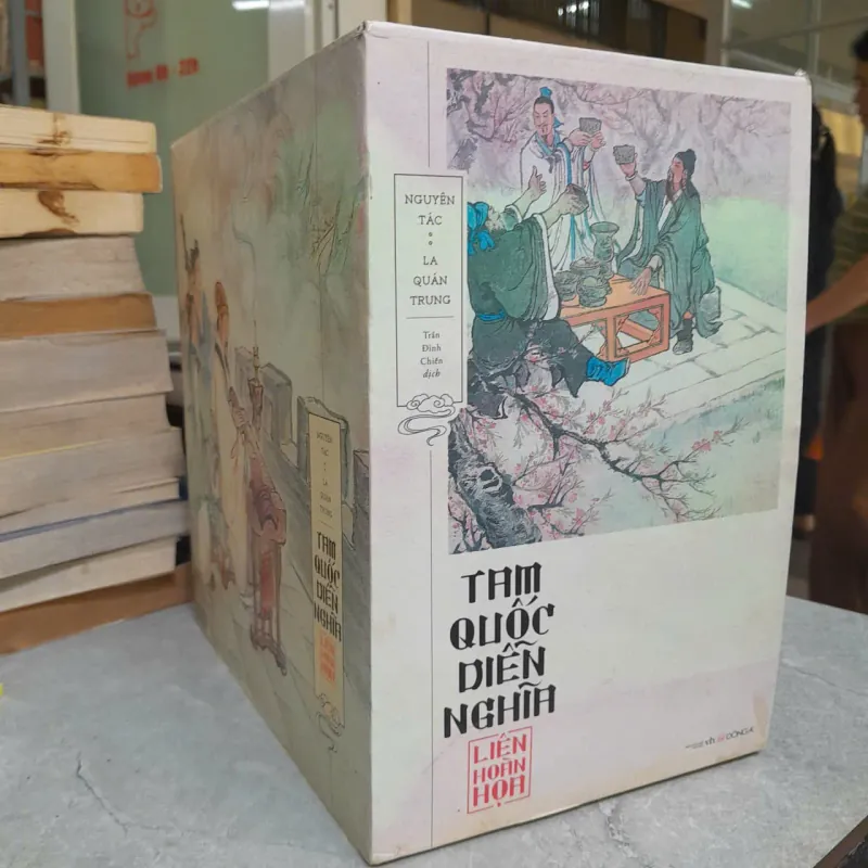 TAM QUỐC DIỄN NGHĨA LIÊN HOÀN HỌA - LA QUAN TRUNG ( TRẦN ĐÌNH CHIẾN DỊCH) 1033283