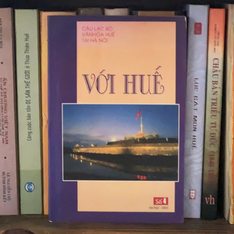 Với Huế tập IV 543149