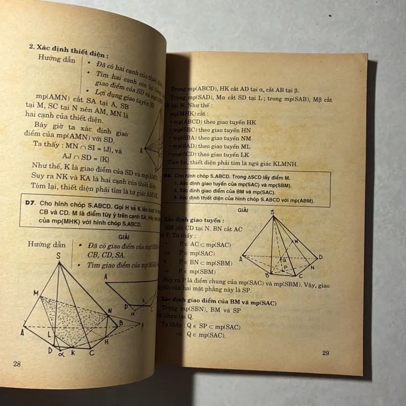 Phân loại và phương pháp giải toán: hình không gian lớp 11 797090