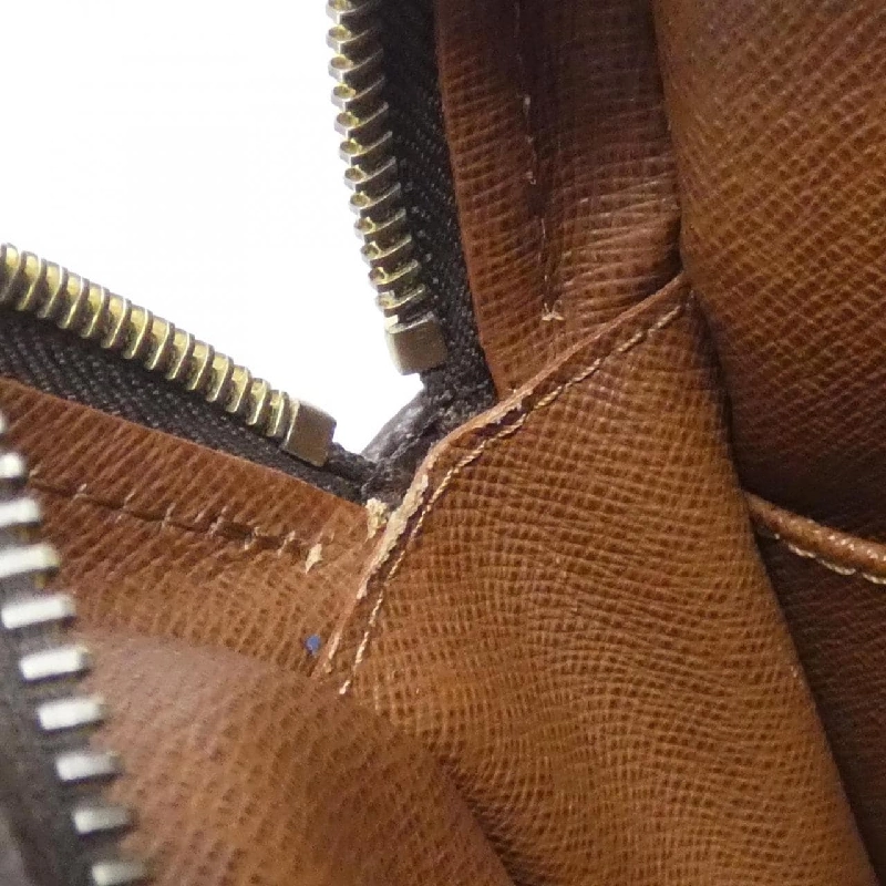 Túi đeo vai Louis Vuitton Monogram Amazon M45236 611371