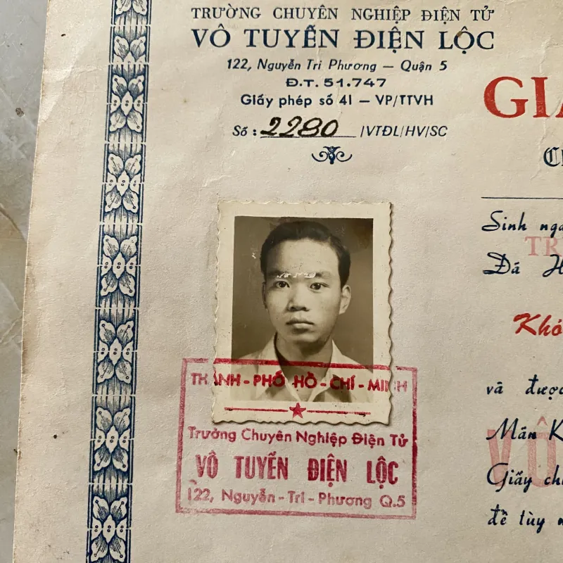 Bộ giấy tờ nghề Vô tuyến điện Sài Gòn (1964-1982) 1013283