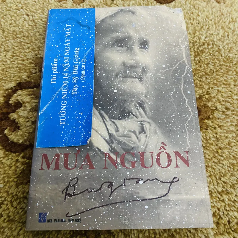 Mưa nguồn - Bùi Giáng 972228