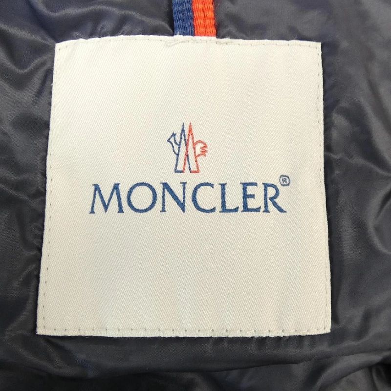 Moncler MONCLER Áo khoác lông 642196