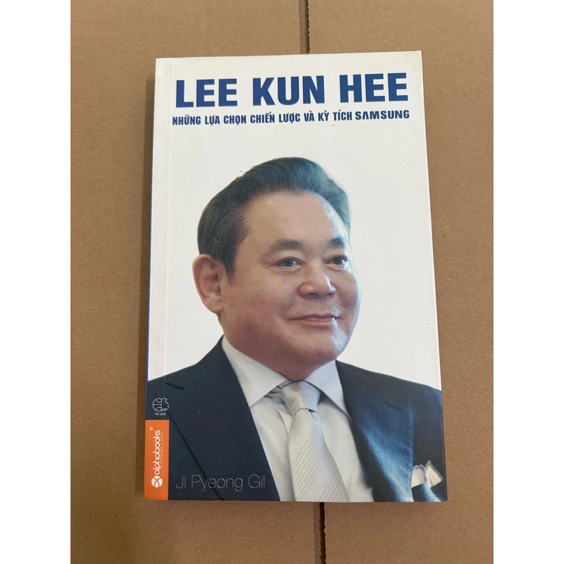 Le Kun Hee 497635