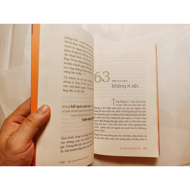Đời Ngắn Đừng Ngủ Dài - Robin Sharma

 526199