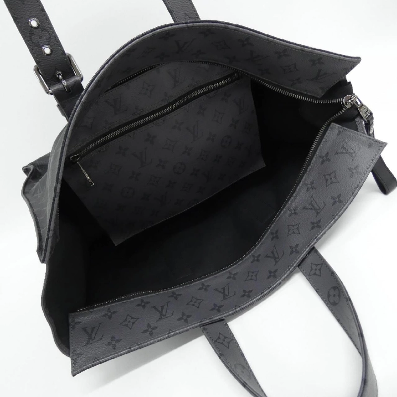 Túi xách Louis Vuitton Monogram Eclipse Reverse Cabas Zip GM M45379 618535