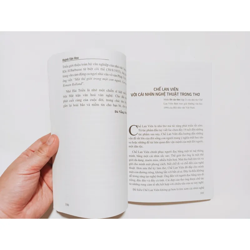 Văn Chương Từ Những Góc Nhìn - Hùynh Văn Hoa

 788410