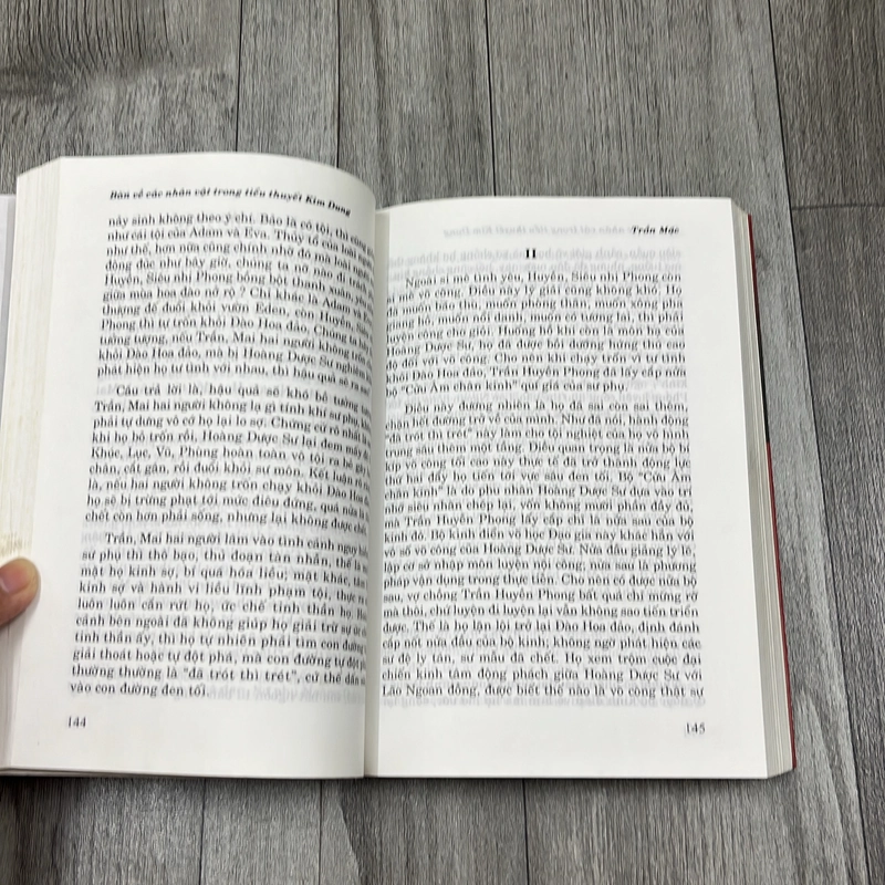 Bàn về các nhân vật trong tiểu thuyết kim dung. 3b3 538985