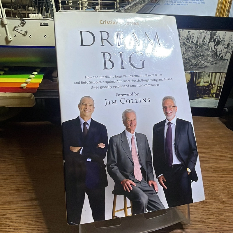 Dream big Cristiane Correa hard cover 450431