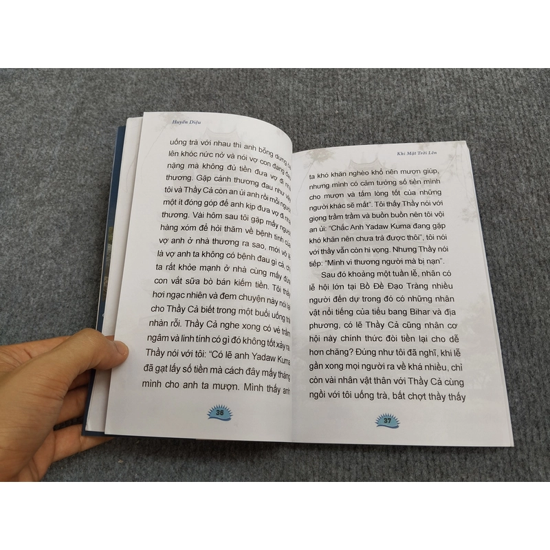 KHI MẶT TRỜI LÊN 494900