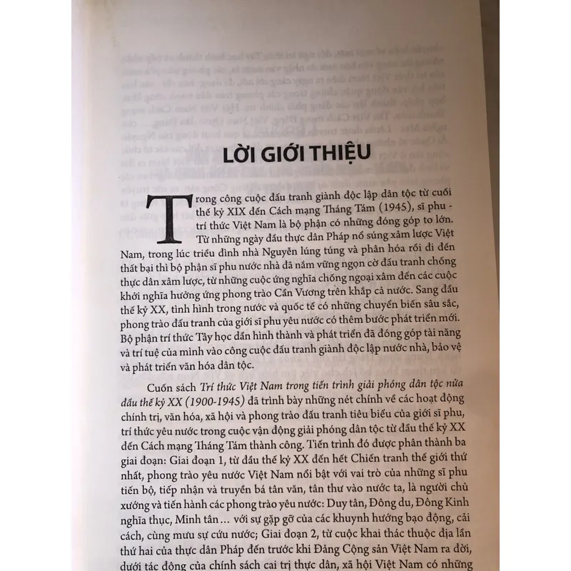 Trí thức VN trong tiến trình giải phóng dân tộc nửa đầu thế kỷ XX 714020
