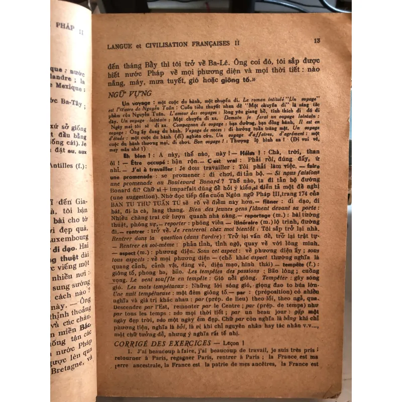 Bài học về ngôn ngữ và văn minh Pháp II 1029108
