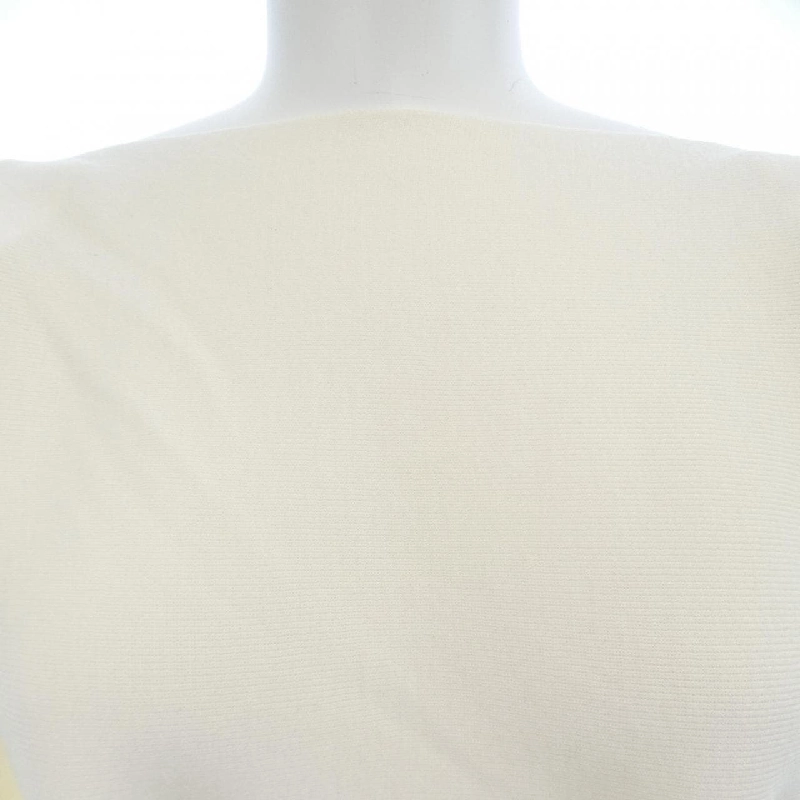 Đầm LOUIS VUITTON 653692