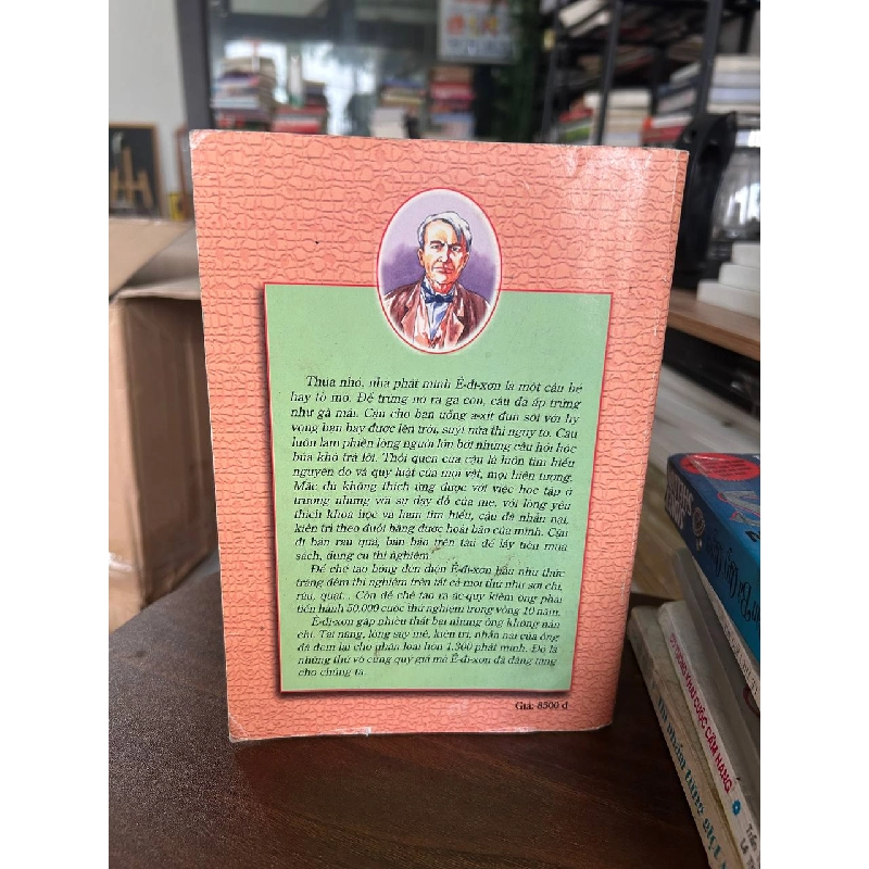 Ê-đi-xơn - Không rõ 933760